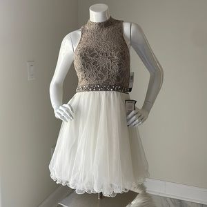 CITY STUDIOS LACE AND TULLE FIT DRESS SIZE 1 JUNIOR